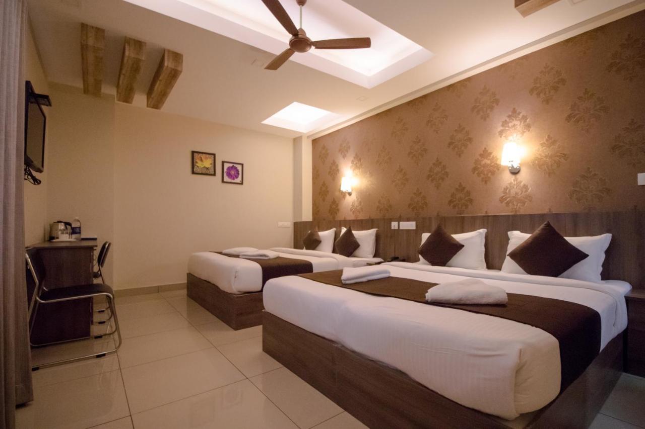 Hotel Spring Field Billets Kochi Exterior foto
